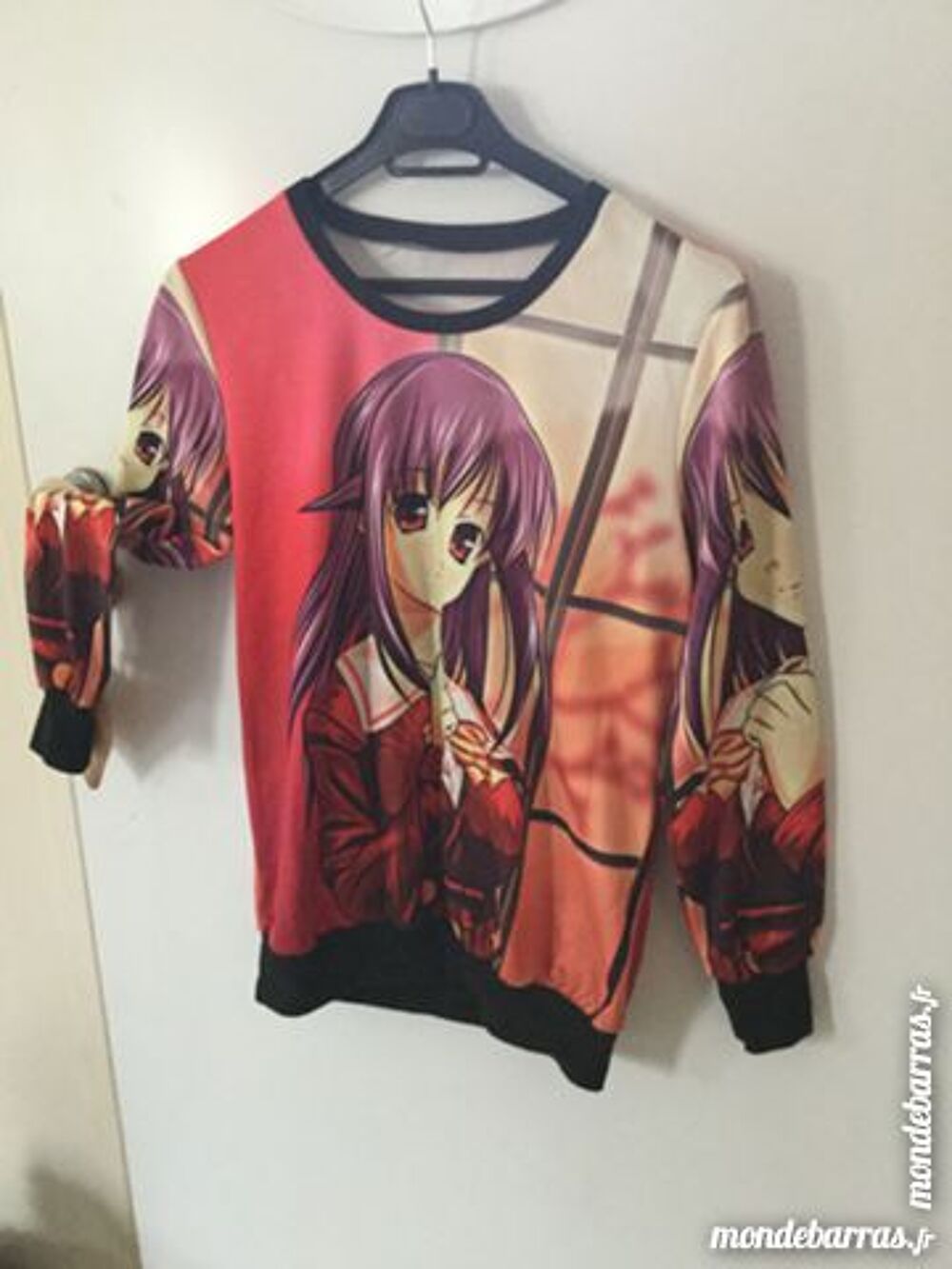 Sweat manga RARE Vêtements