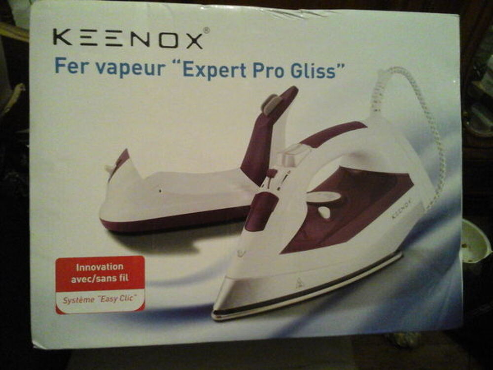 fer &agrave; repasser &agrave; vapeur de marque KEENOX Electroménager
