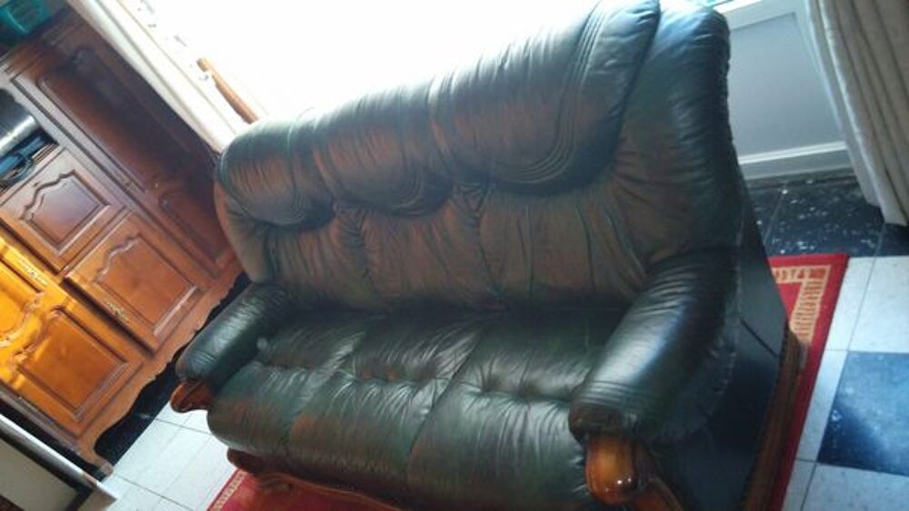 canap&eacute; + fauteuil en cuir Meubles