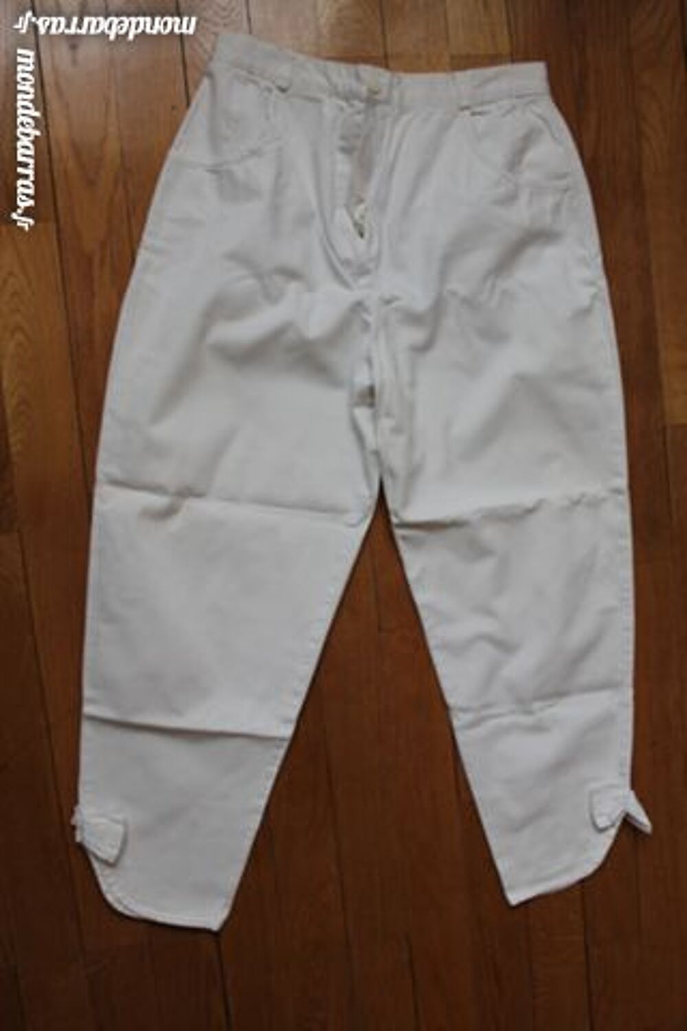 PANTALON Vêtements