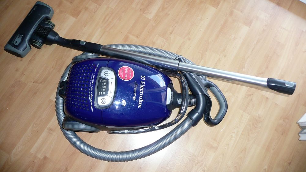 ASPIRATEUR ELECTOLUX "UTRAONE" Electroménager