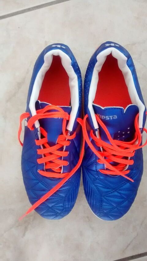 Crampons kipsta 35 10 Saint-Jean-Pla-de-Corts (66)