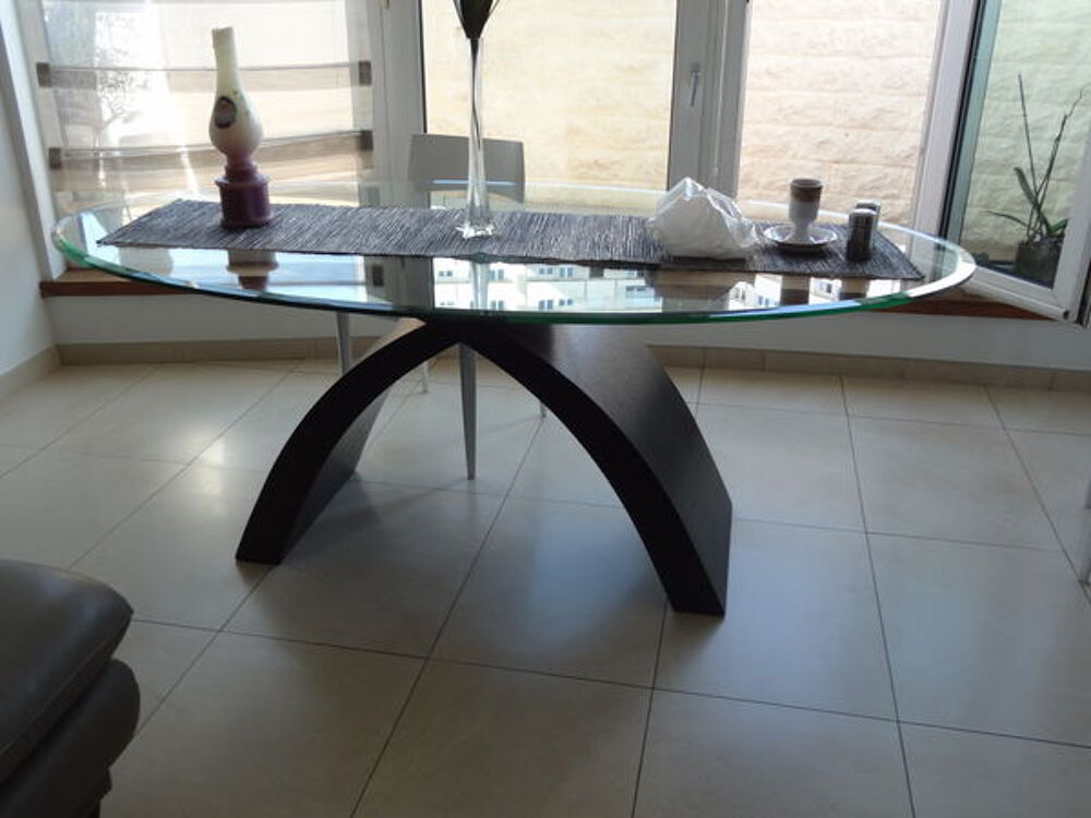 TABLE EN VERRE DE SALLE A MANGER Meubles