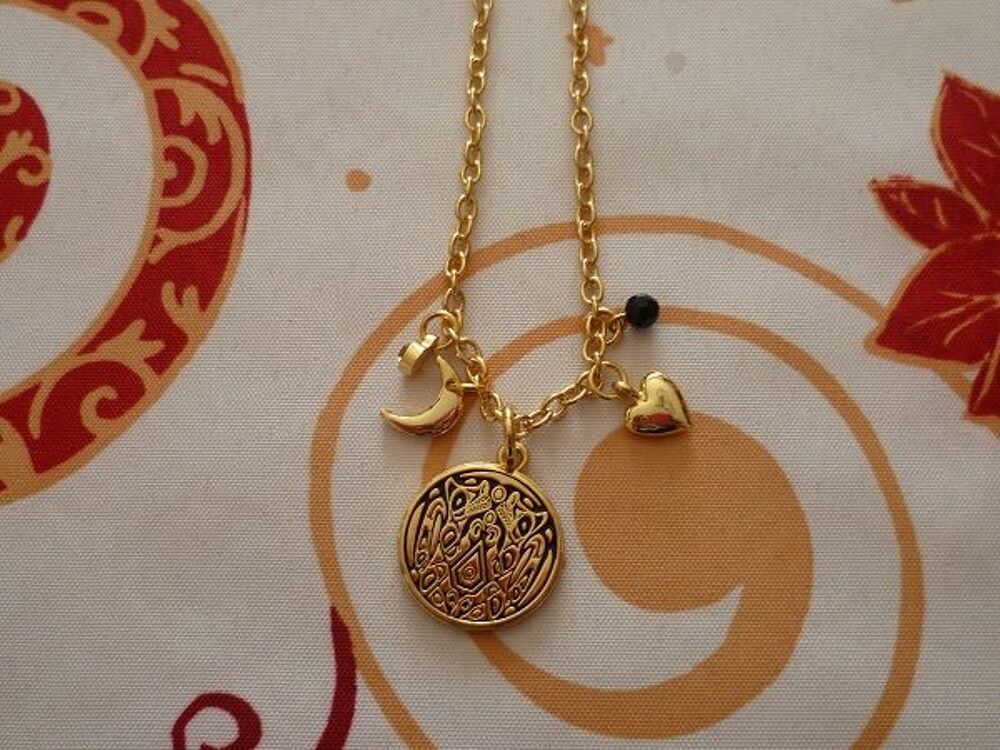 Collier twilight loup jake lautner quileute film Bijoux et montres