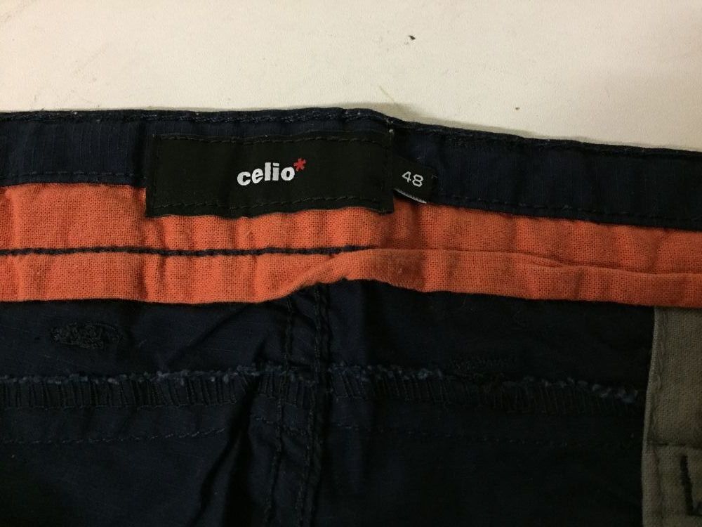 BERMUDA MARINE "CELIO" T. 48 Vêtements