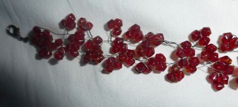 RAS DE COU perles bordeaux 2 Doussard (74)