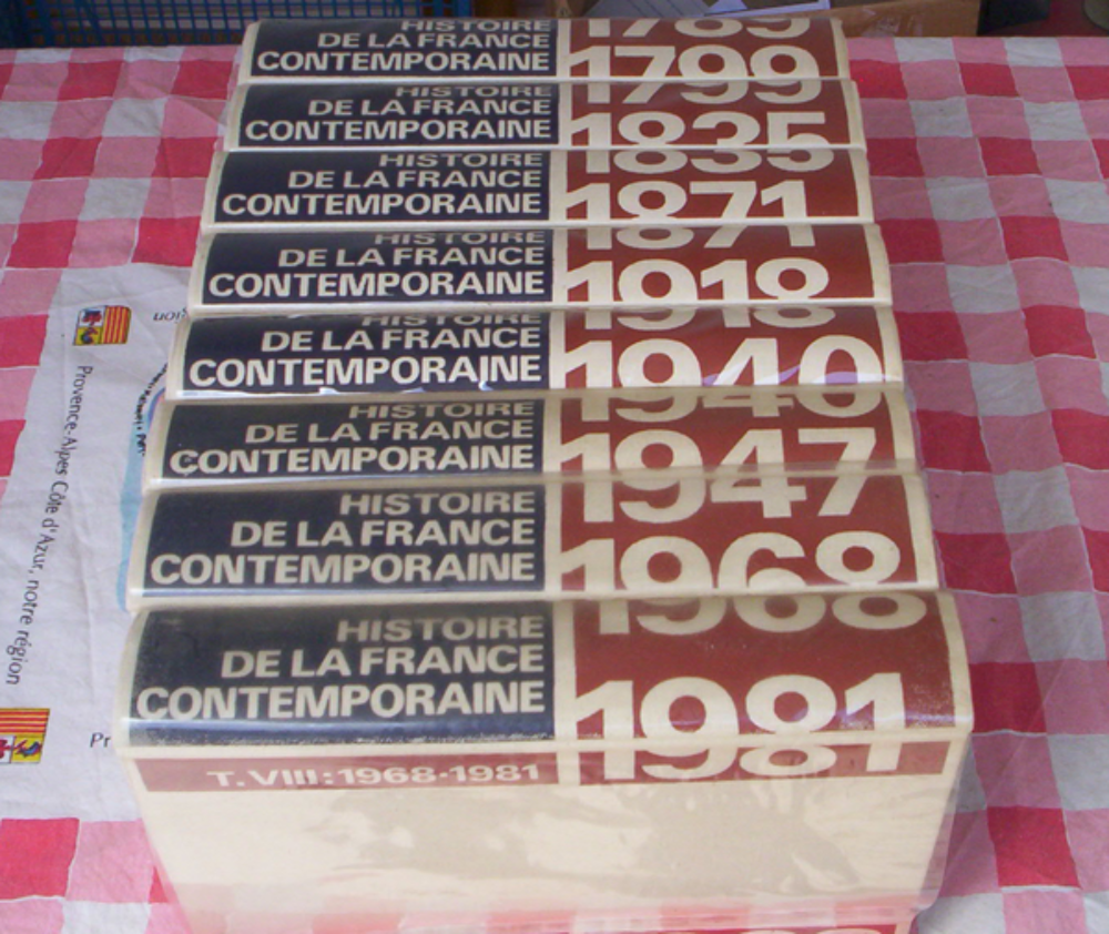 LA FRANCE CONTEMPORAINE Livres et BD