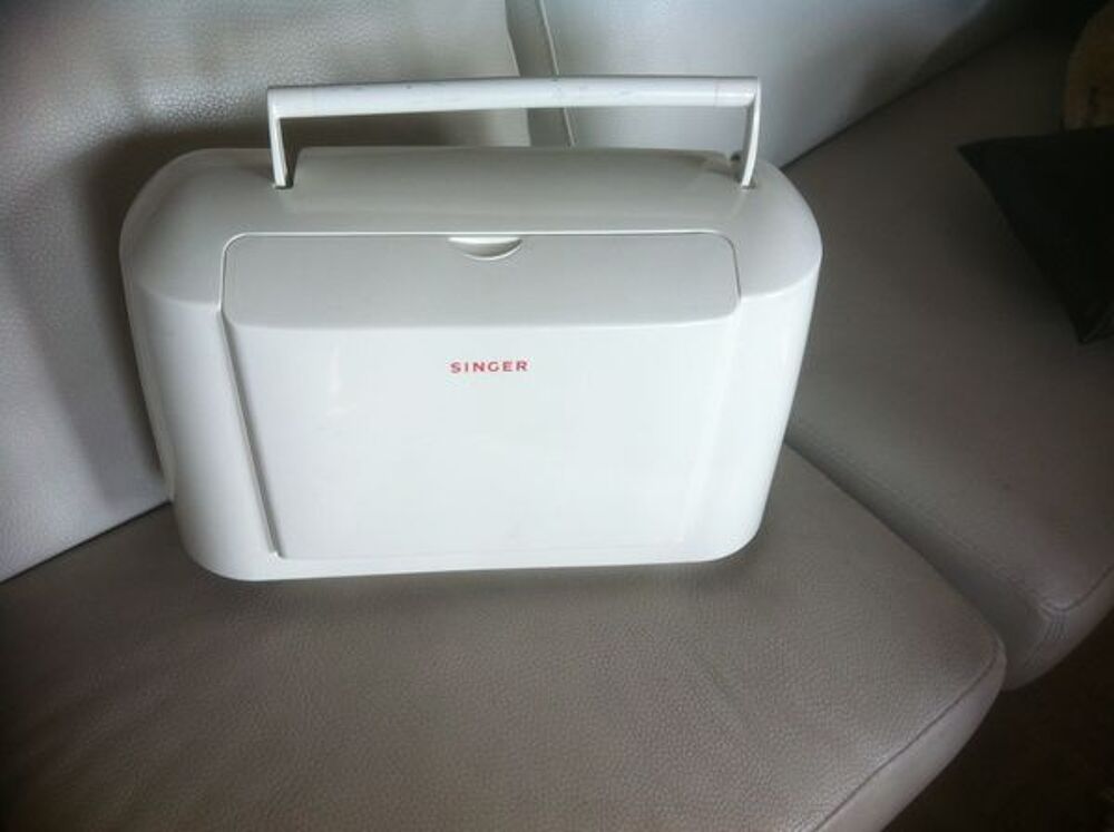 Singer Futura 9000 Electroménager