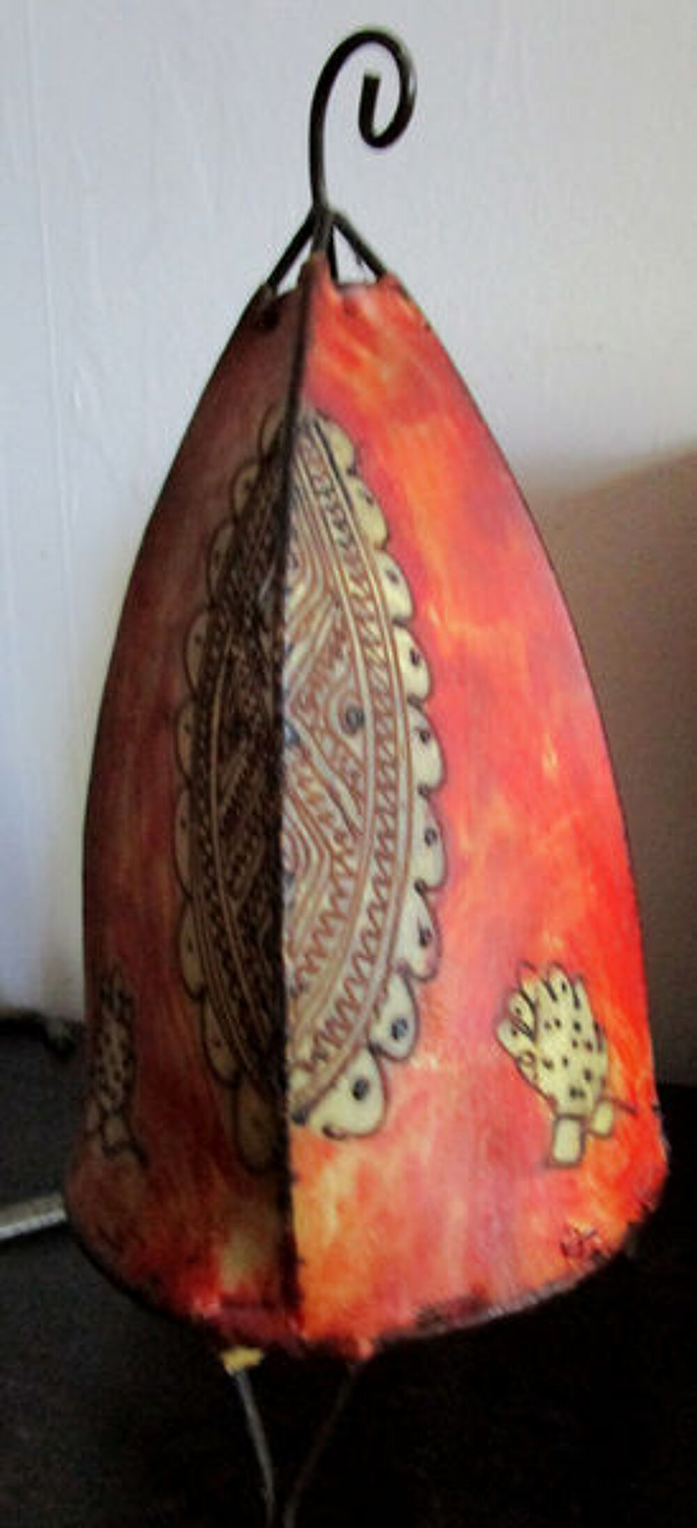 lampe marocaine rouge et jaune Décoration