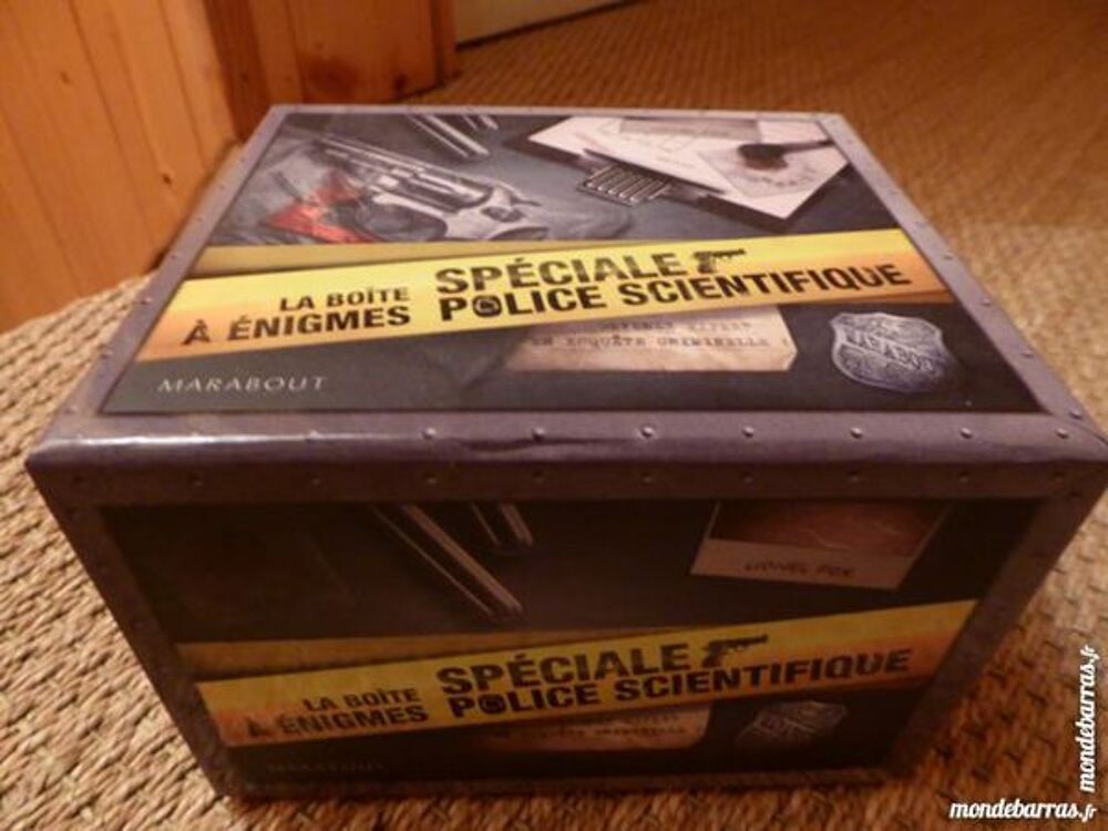 Boite &agrave; &eacute;nigmes sp&eacute;ciale police scientifique neuf Jeux / jouets