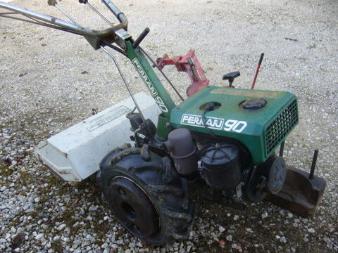 motoculteur Ferrari 90, 9cv 1200 Villegouge (33)