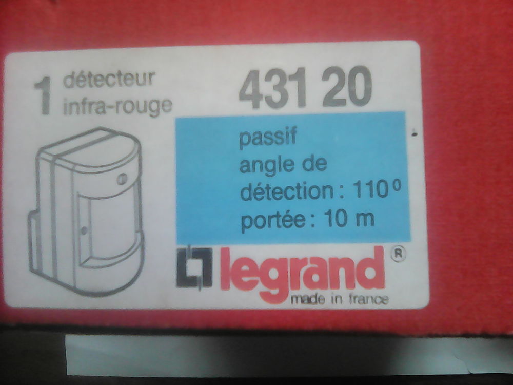 D&eacute;tecteur Legrand infrarouge pour alarme . Bricolage