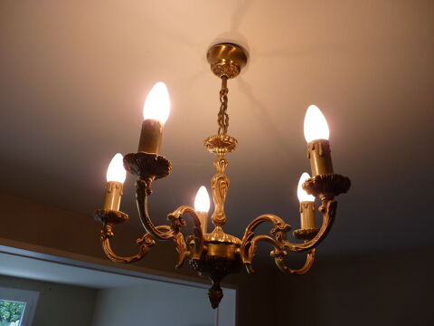 Lustre Louis XV cinq branches en bronze 150 Domont (95)