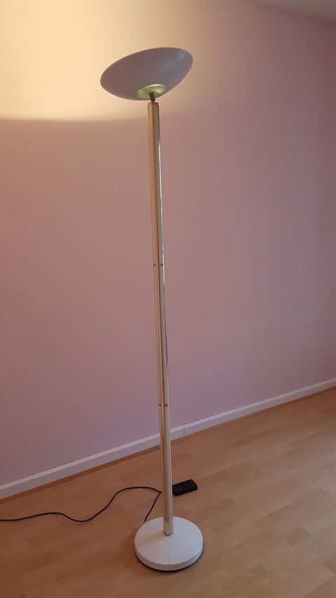 LAMPADAIRE HALOGENE EXCELLENT ETAT 35 Fontenay-sous-Bois (94)