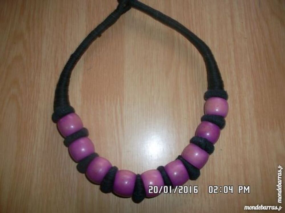 collier noir boules violet*juste 3e*kiki60230 Bijoux et montres