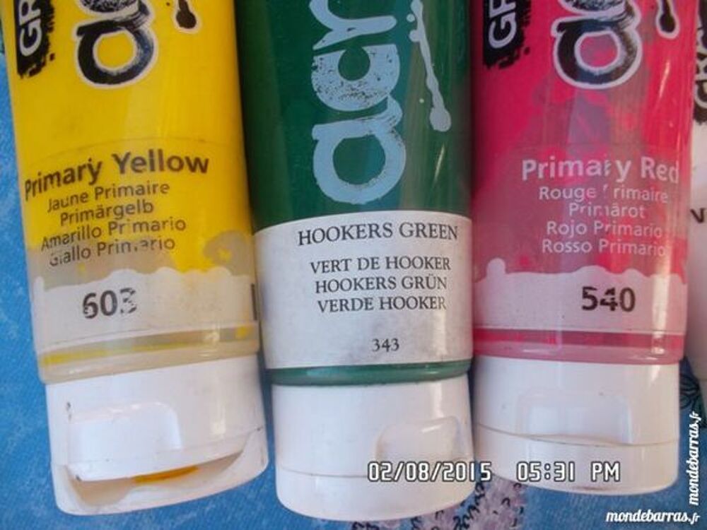 6 tubes de peinture Décoration