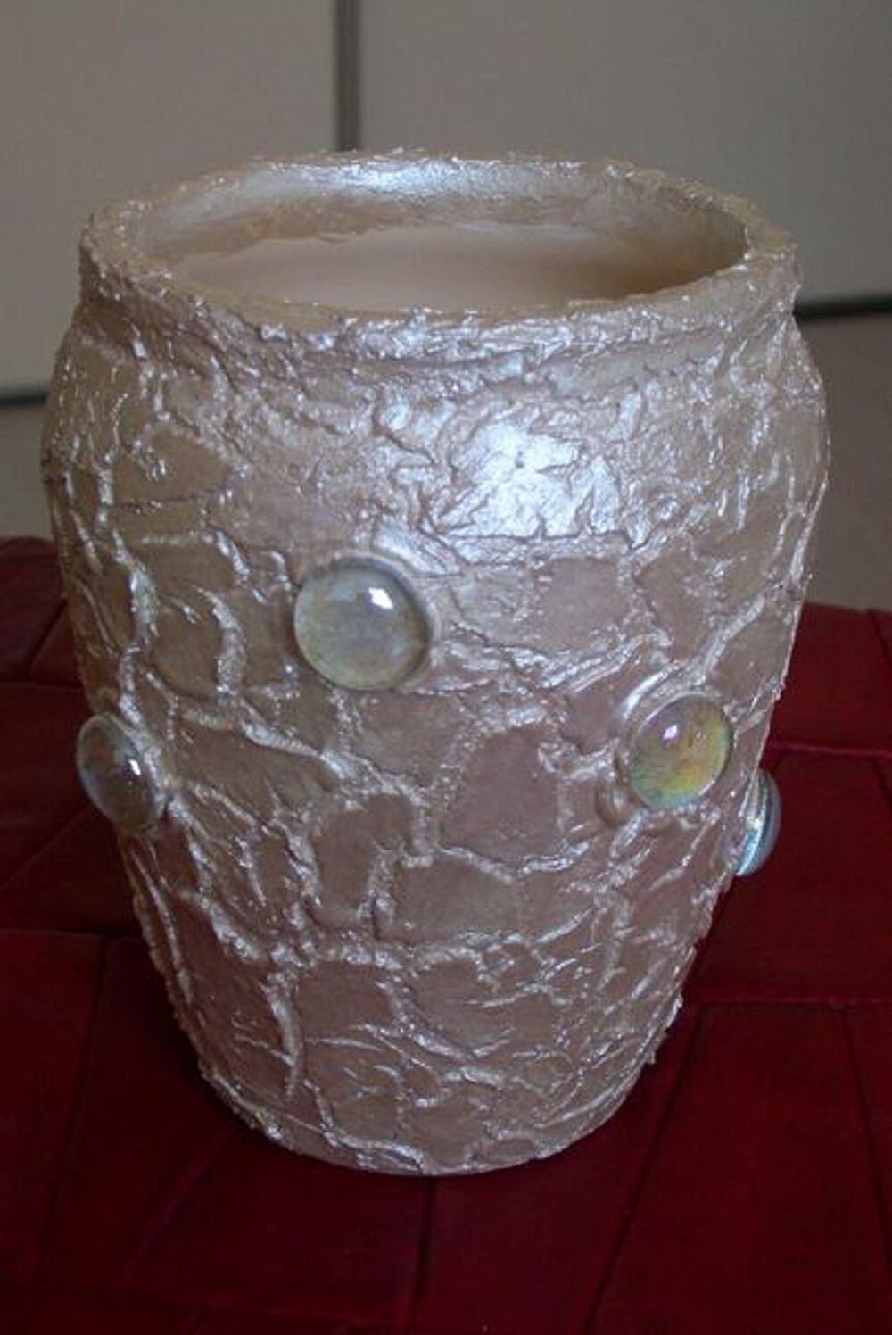 Vase revisit&eacute; .
Décoration