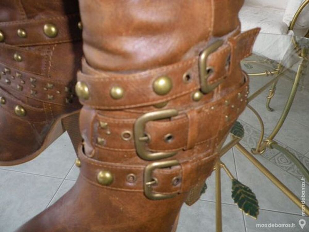 Adorable bottes POTI PATI pratiquement neuves Chaussures