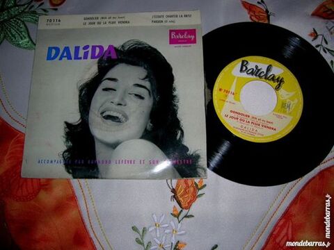 45 TOURS EP DALIDA Gondolier 25 Nantes (44)