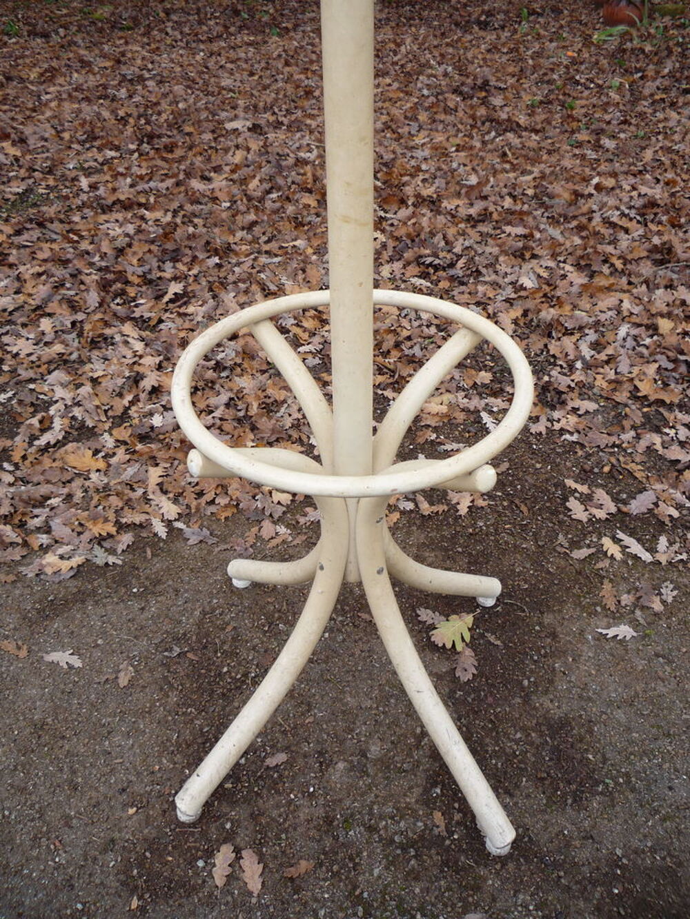 Porte manteau bois Thonet pivotant Meubles
