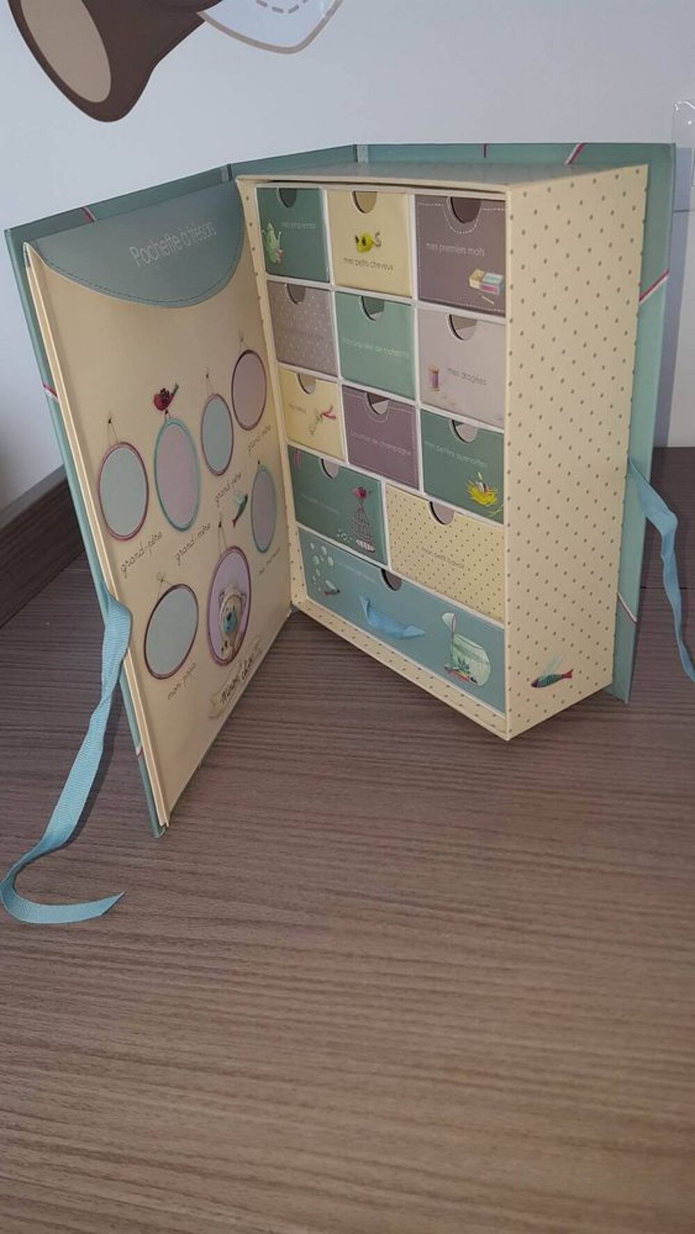 Boite b&eacute;b&eacute; souvenirs Puériculture