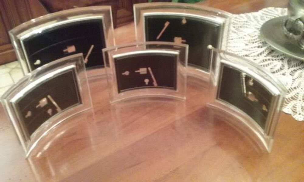 5 cadres en plastique 2 formats Décoration