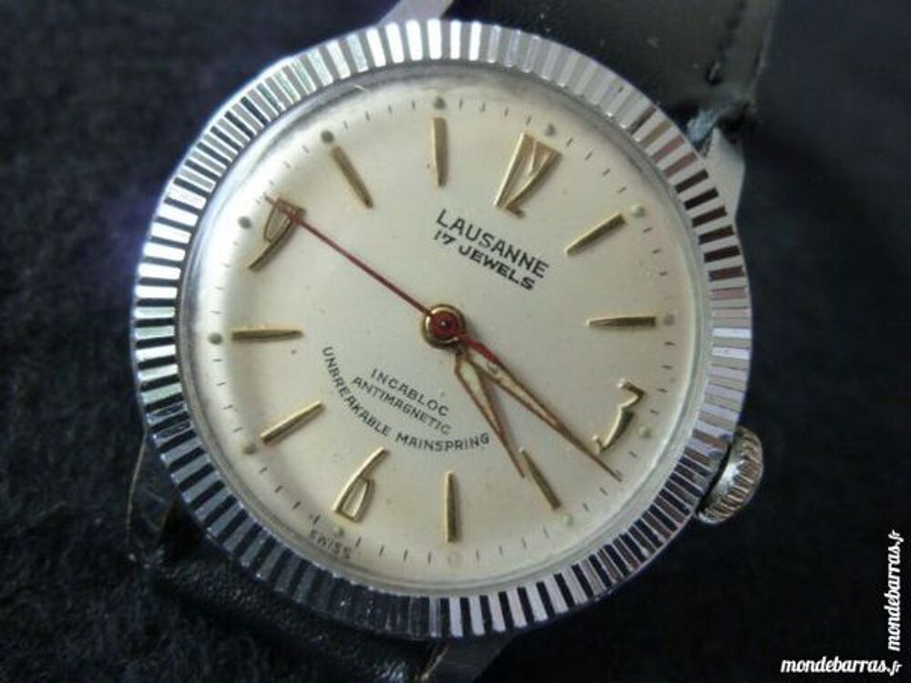LAUSANNE ST1686 montre m&eacute;canique Suisse 17r. DIV02 Bijoux et montres