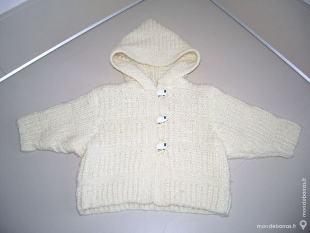 Gilet avec capuche 24 mois Vêtements enfants