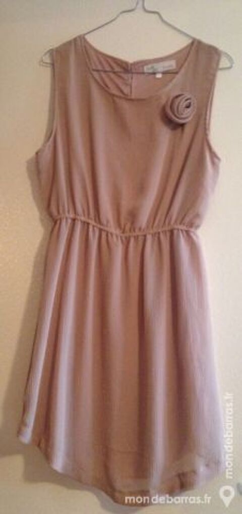 ROBE new look 16 Villepinte (93)