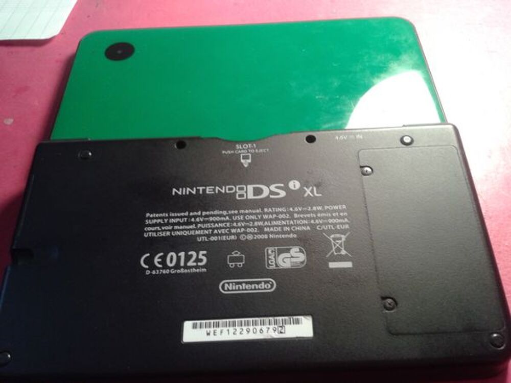 Console DS XL lite et pochette de protection Consoles et jeux vidéos
