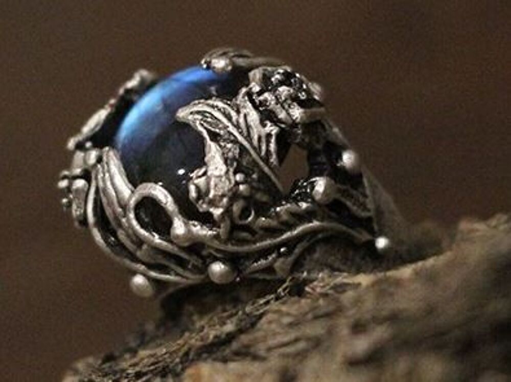 Bague artisanale avec Labradorite Bijoux et montres