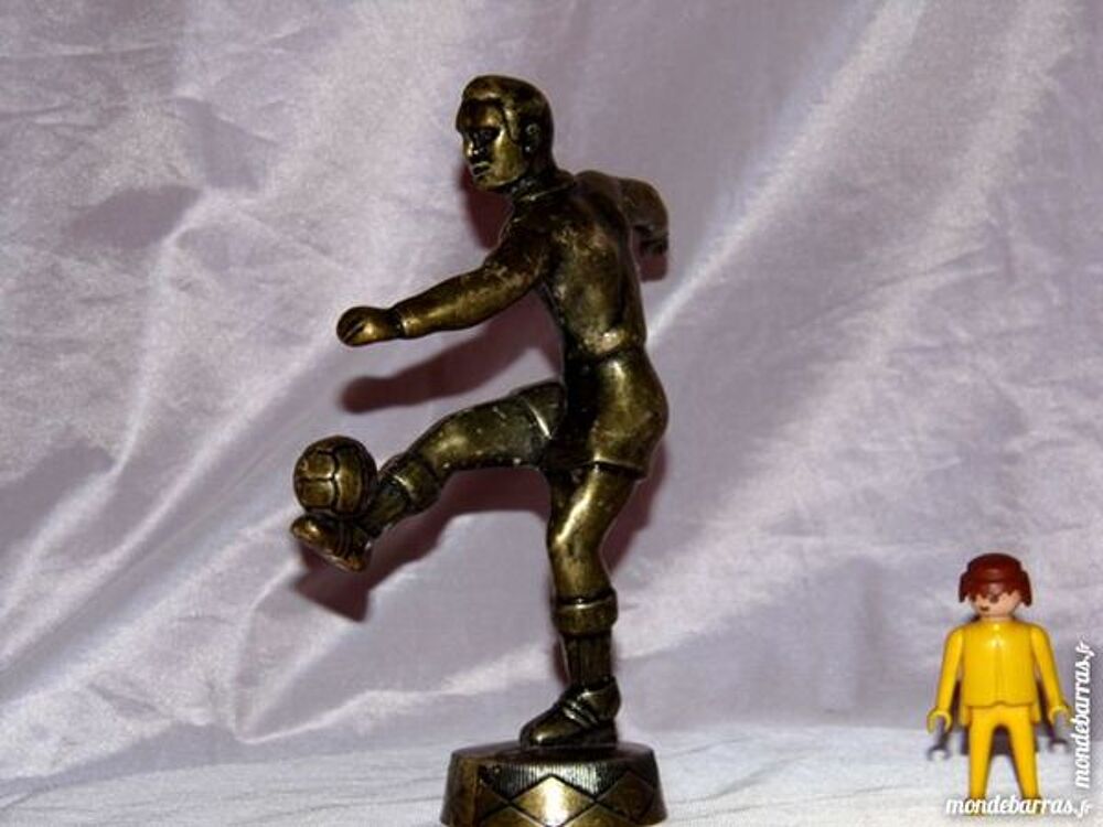 STATUE REGULE FOOTBALLEUR FOOTBALL VINTAGE Décoration