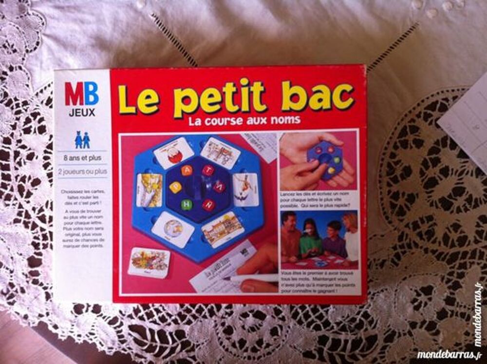 JEU &laquo;LE PETIT BAC&raquo; Jeux / jouets
