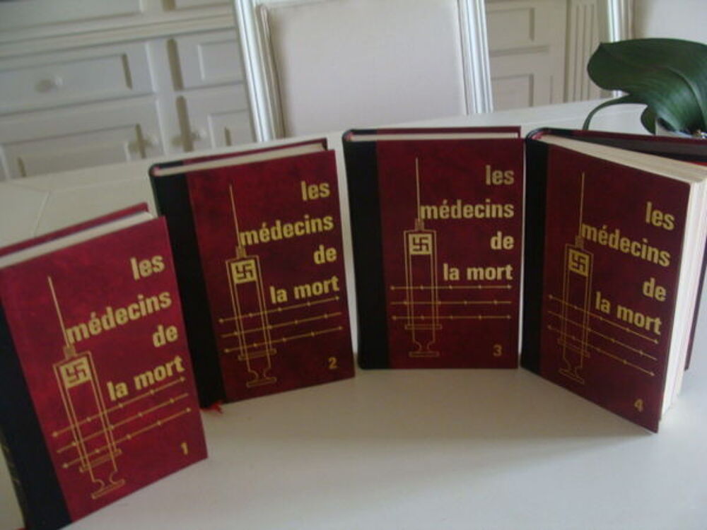 4 LIVRES "LES MEDECINS DE LA MORT" Livres et BD