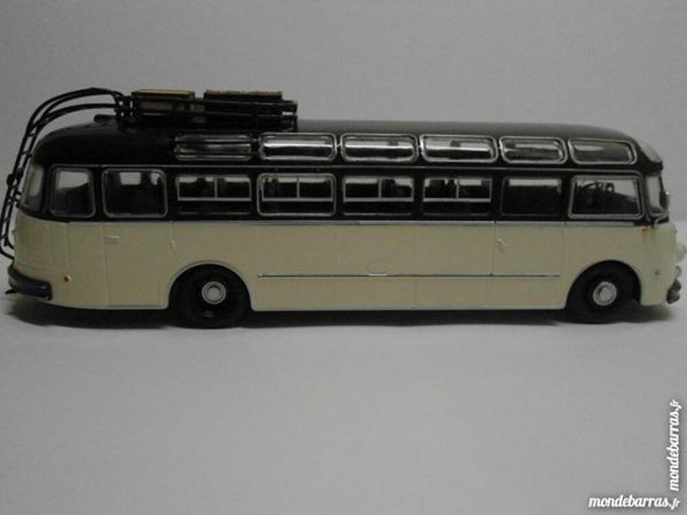Autocar Isobloc 648 Dp Jeux / jouets