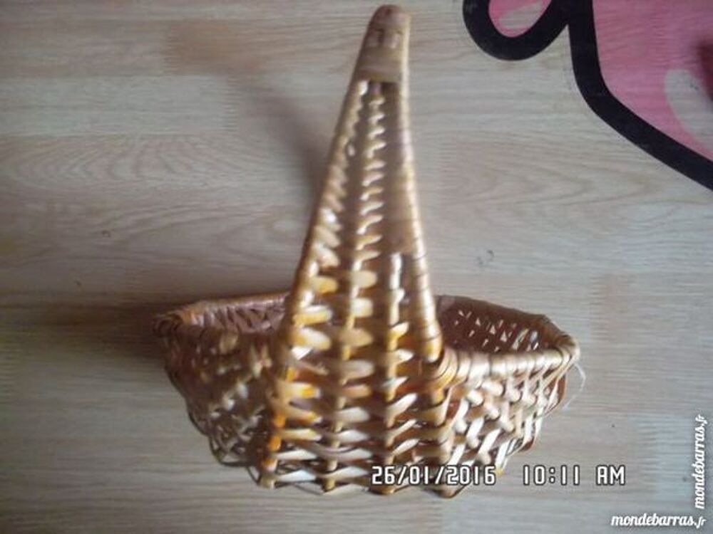 petit panier osier Décoration