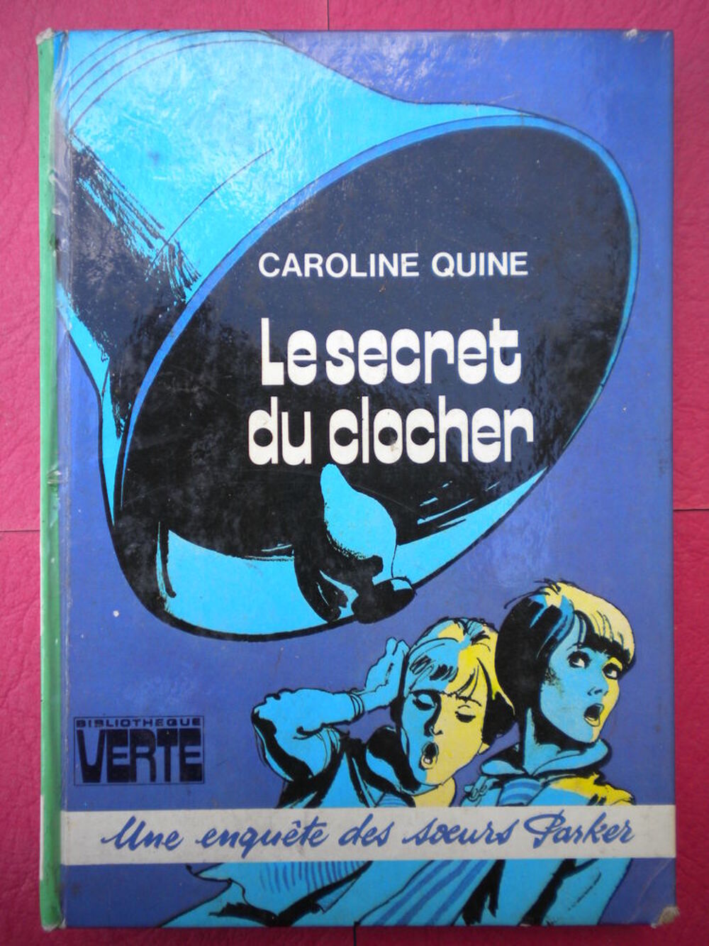 12 LIVRES ADOLESCENTS Gar&ccedil;ons - 3 Livres et BD