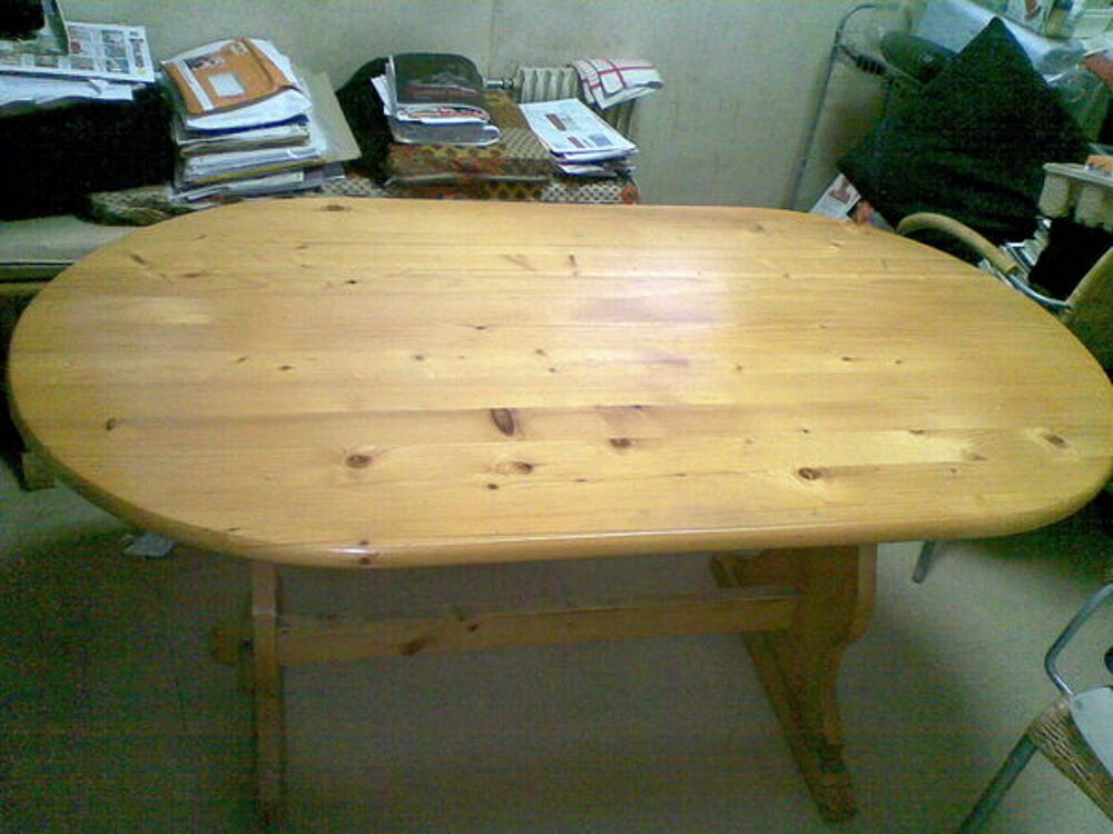 Tr&egrave;s Belle Table Rustique En Bois Massif Meubles