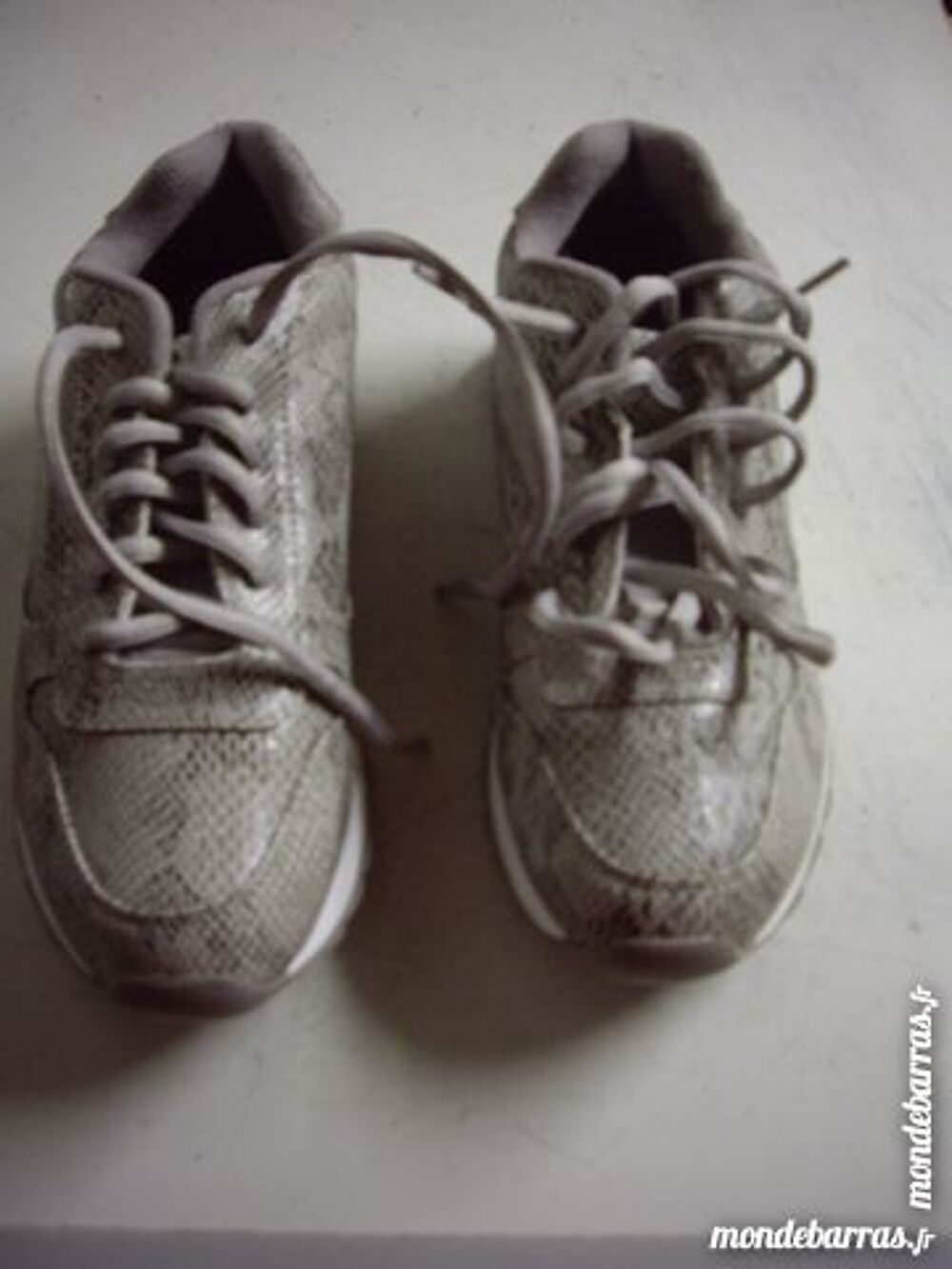 Baskets de Ville Gris Serpent&eacute; pt 38-neuves- Chaussures