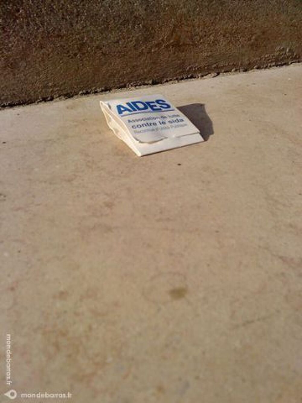 Pin'S AIDES / SIDA 