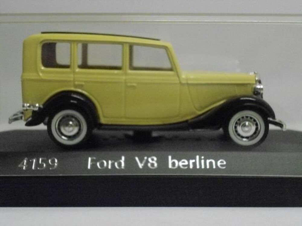 Ford V8 berline 1936 
