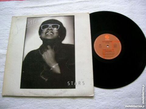 33 TOURS SYLVESTER Stars 13 Nantes (44)