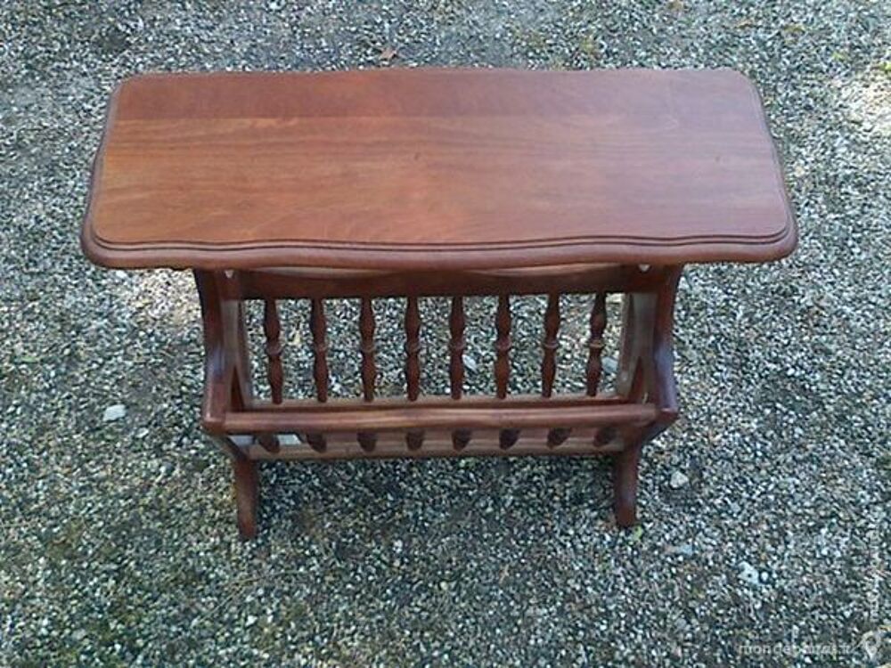 TABLE D'INT&Eacute;RIEUR Meubles