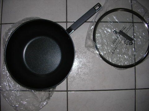Wok SITRAM INOX NEUF + COUVERCLE en verre 32 Thonon-les-Bains (74)