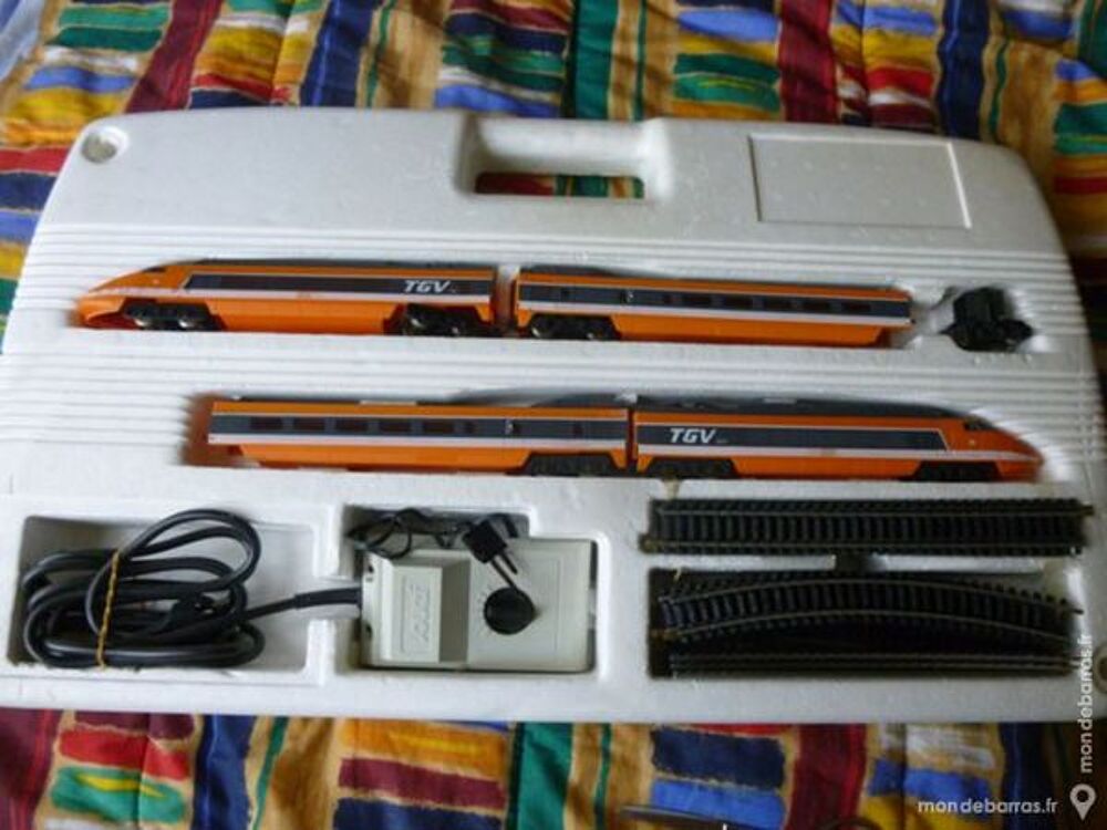 Train &eacute;lectrique JOUEF "TGV Sud Est" Jeux / jouets