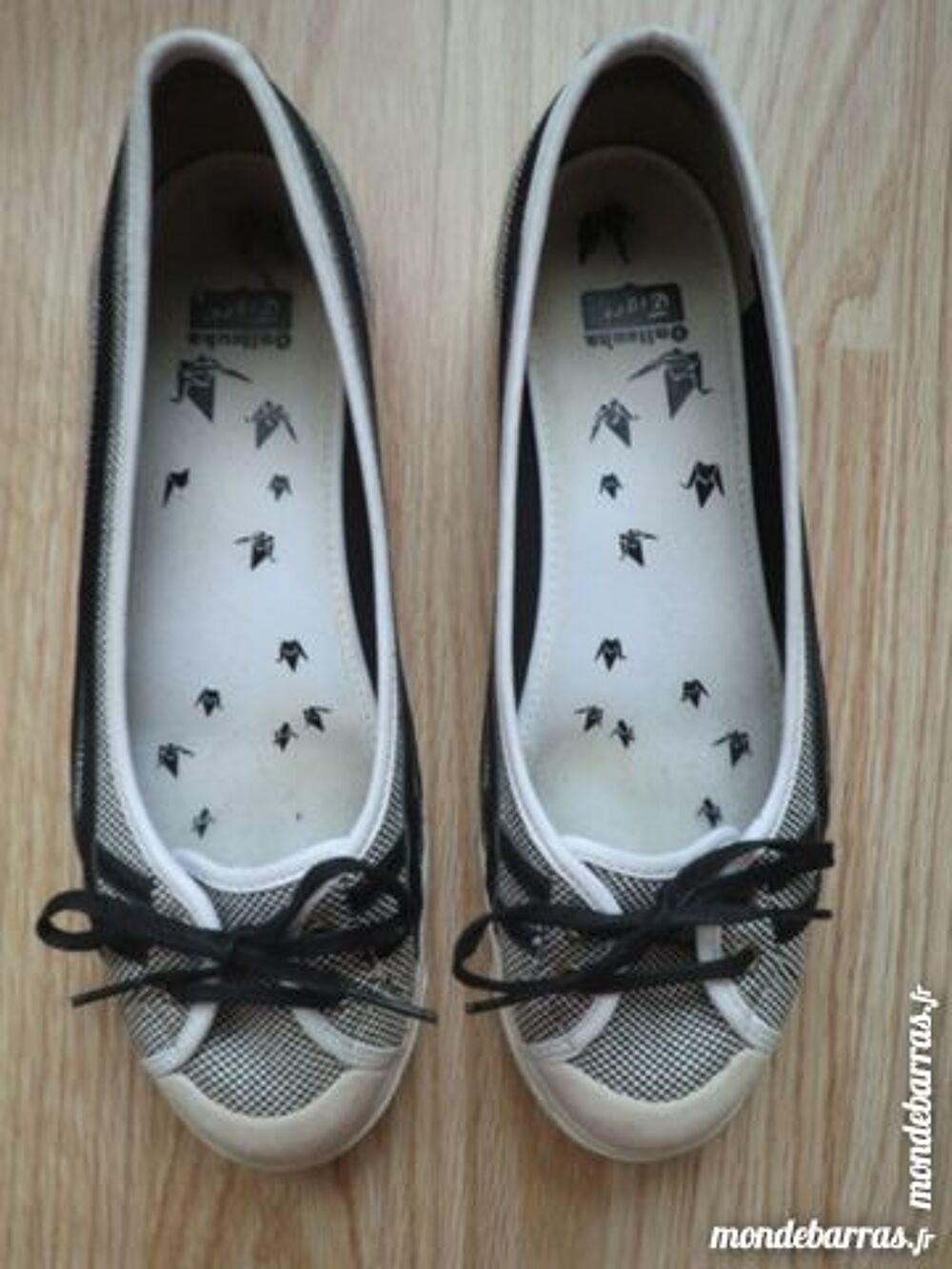 Paire de ballerines plates ASICS Chaussures