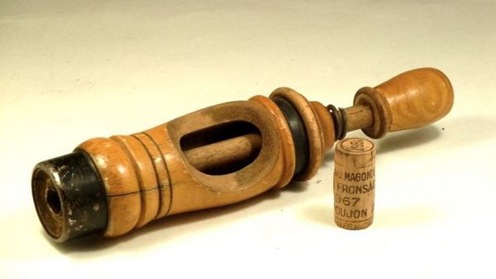 Bouche bouteille en bois 