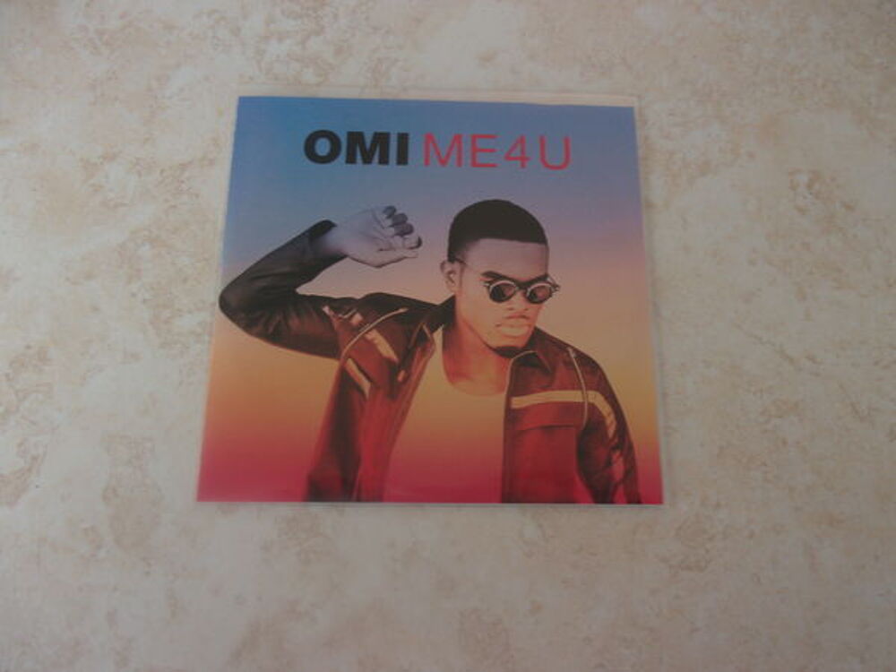 CD d'Omi "Me 4 U" (Num&eacute;ro 009) CD et vinyles