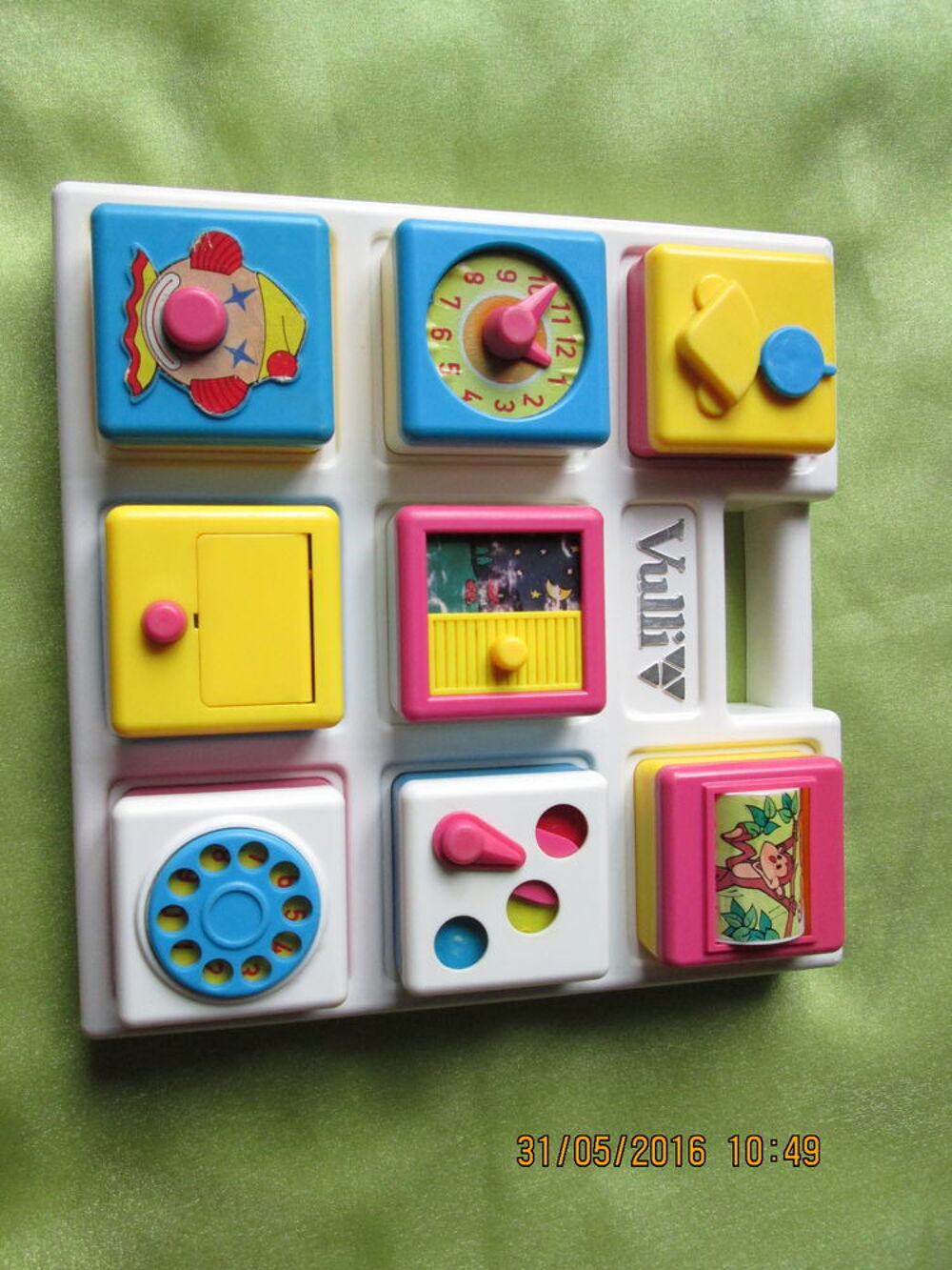 Jeu d'&eacute;veil "Vully" Jeux / jouets