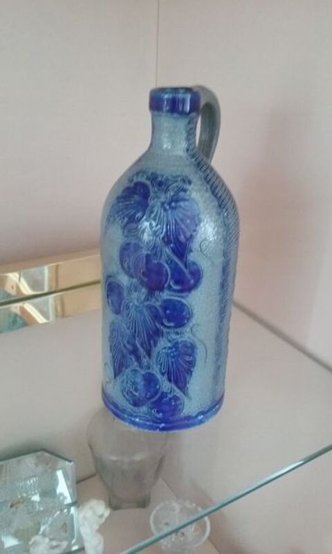 Joli flacon bleu 10 Charenton-le-Pont (94)